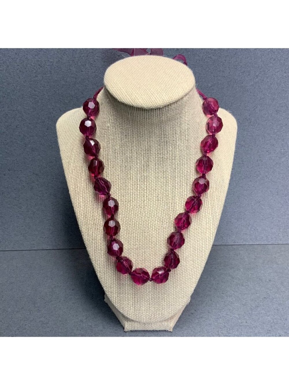Faceted Bead Ribbon Necklace 20 In Magenta Purple Bow Tie Knotted Retro Glam Fun